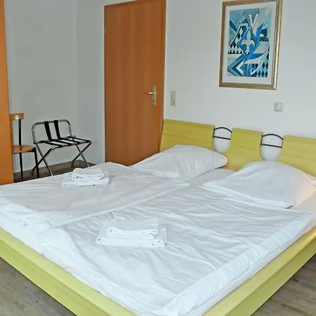 Privatunterkunft Appartementhaus Mit Balkon Im Ostseebad Hm-01-09 *