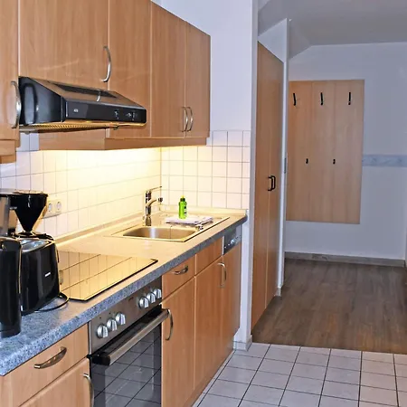 Privatunterkunft Appartementhaus Mit Balkon Im Ostseebad Hm-01-09 Goehren (Ruegen)