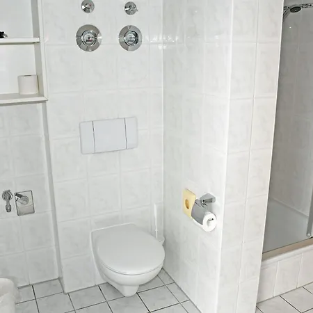 Appartementhaus Mit Balkon Im Ostseebad Hm-01-09 Goehren (Ruegen)