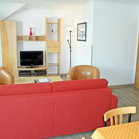 Appartementhaus Mit Balkon Im Ostseebad Hm-01-09 * Goehren (Ruegen)