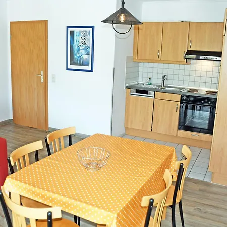 Privatunterkunft Appartementhaus Mit Balkon Im Ostseebad Hm-01-09 *