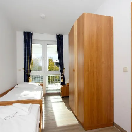 Appartementhaus Mit Balkon Im Ostseebad Hm-01-09 * Goehren (Ruegen)