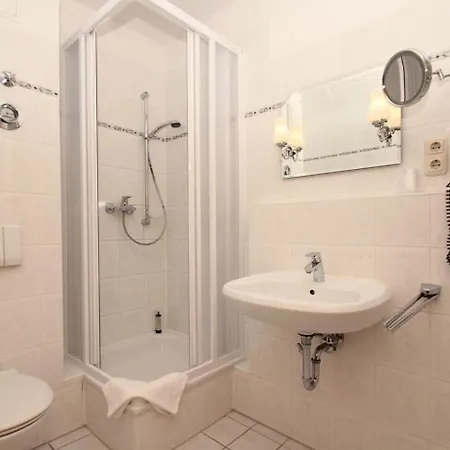 Appartementhaus Mit Balkon Im Ostseebad Hm-01-09 Privatunterkunft Goehren (Ruegen)