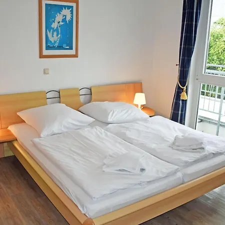 Appartementhaus Mit Balkon Im Ostseebad Hm-01-09 * Goehren (Ruegen)