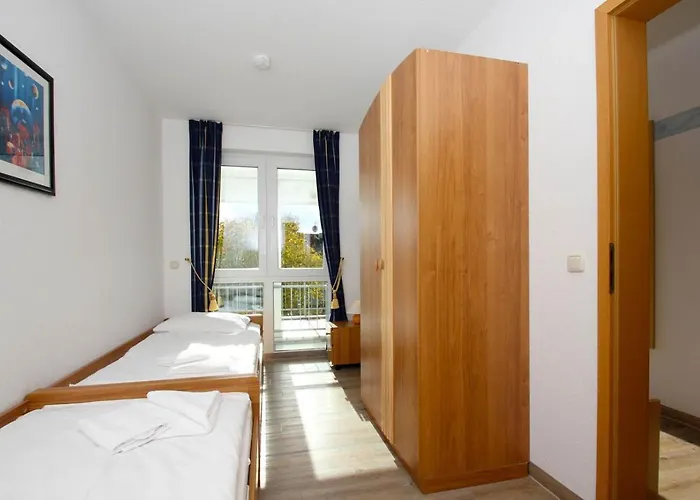 Appartementhaus Mit Balkon Im Ostseebad Hm-01-09 * غورين